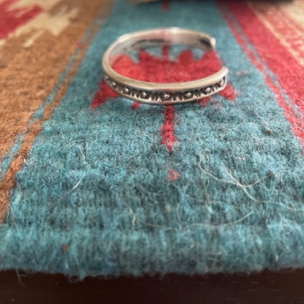Vintage and Rare El Tom Navajo Sterling Bracelet Cuff 6" - Picture 3 of 10